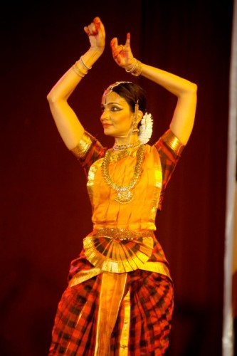 Savitha Sastry Bharathanaatyam Photos.