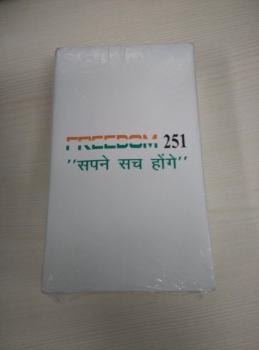 Freedom 251 3