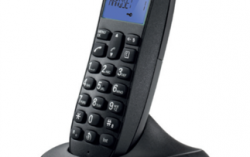 Motorola Cordless Black Phone C1001LBI for Rs.1,089 (after cash back)