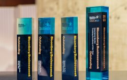 FTLife swept four awards at the Bloomberg Businessweek / Chinese Edition Financial Institution Awards 2023