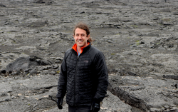 HKU Earth Science scholar Dr Joseph Michalski becomes the first non-Chinese recipient of Xplorer Prize