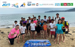 Last moment before Japan’s Nuclear Wastewater Discharge, Children from Hong Kong, Japan, and Taiwan Conduct Beach Cleaning in Okinawa