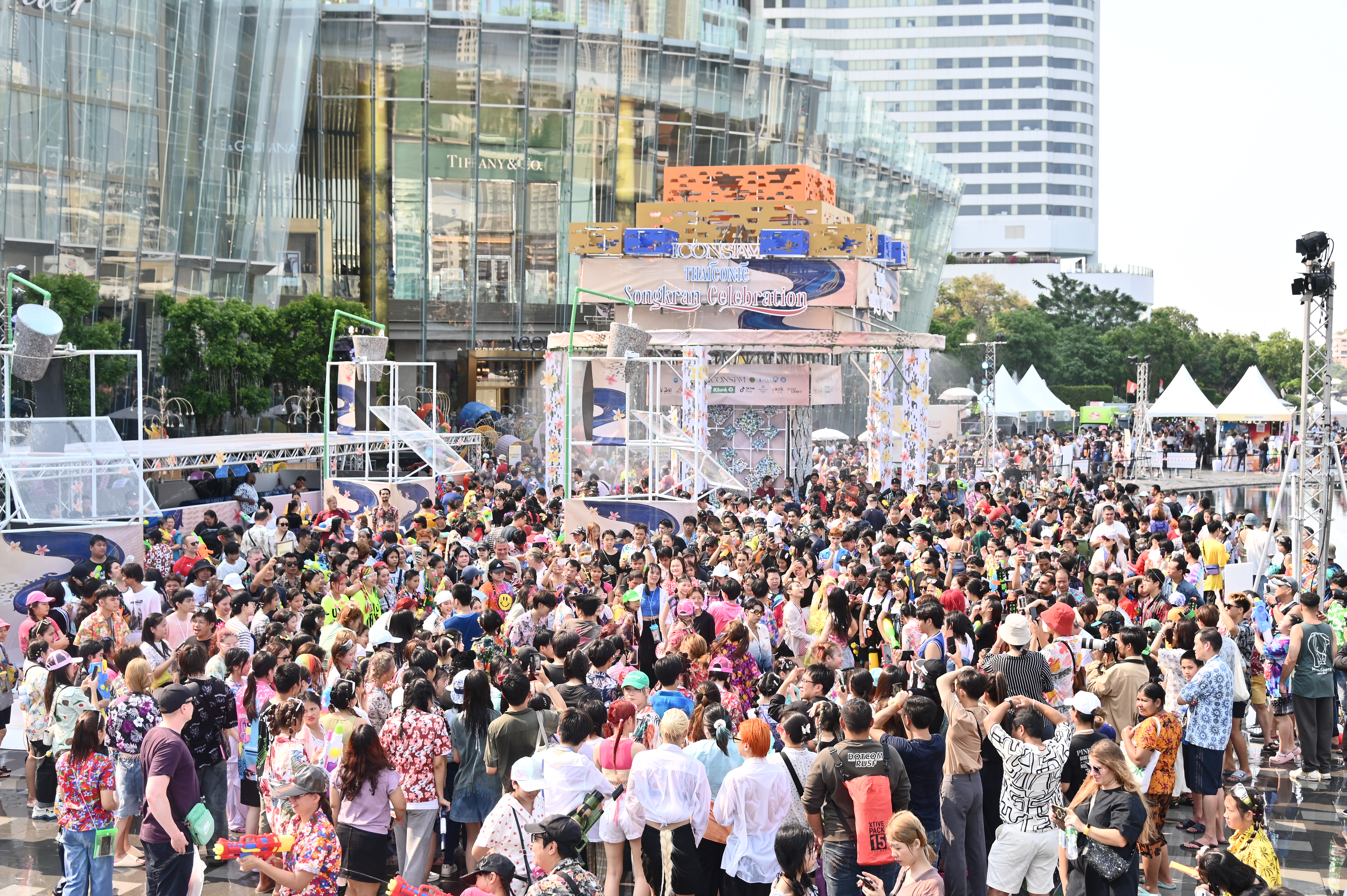 ICONSIAM's 'THAICONIC SONGKRAN CELEBRATION'