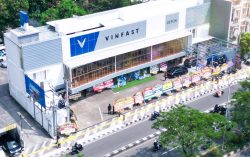 VinFast officially opens first dealer store in Indonesia