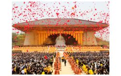 Annual Memorial to Chinese Legendary Ancestor Marks the Blessing to the Nation