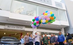 VinFast continues to expand with 15 new dealer stores in Indonesia