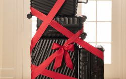 TUMI Celebrates the Joy of Coming Together for The Holidays